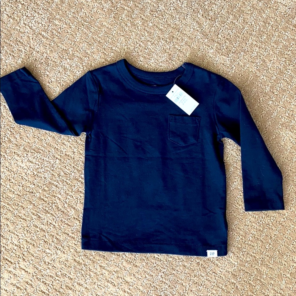 BabyGap Toddler Boy Navy Crewneck Shirt, 18-24 mos